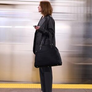 Lo & Sons O.G. Black Work /Travel / Gym Tote Bag Blackw/ Purple Lining